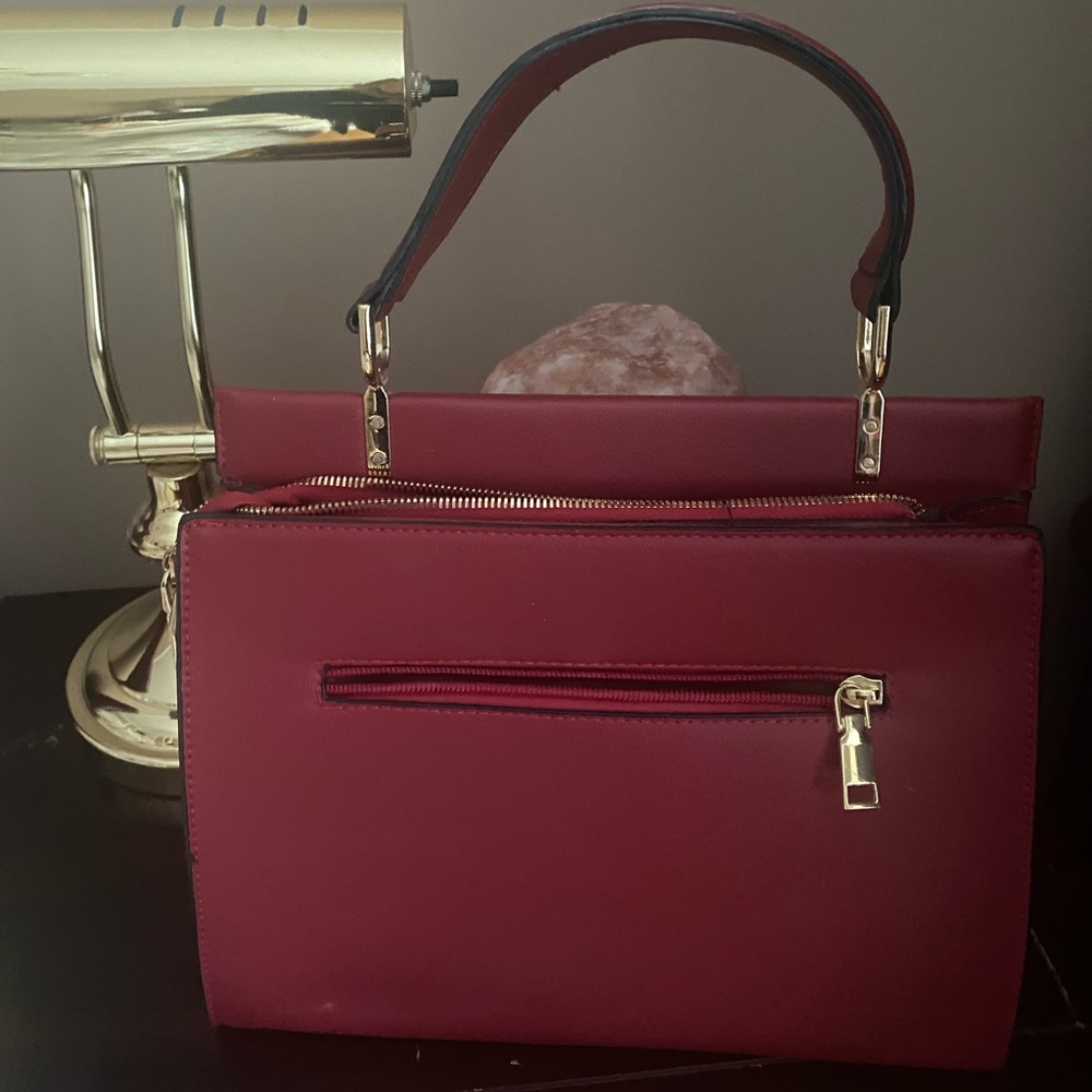 Red tote - Picture 2 of 2